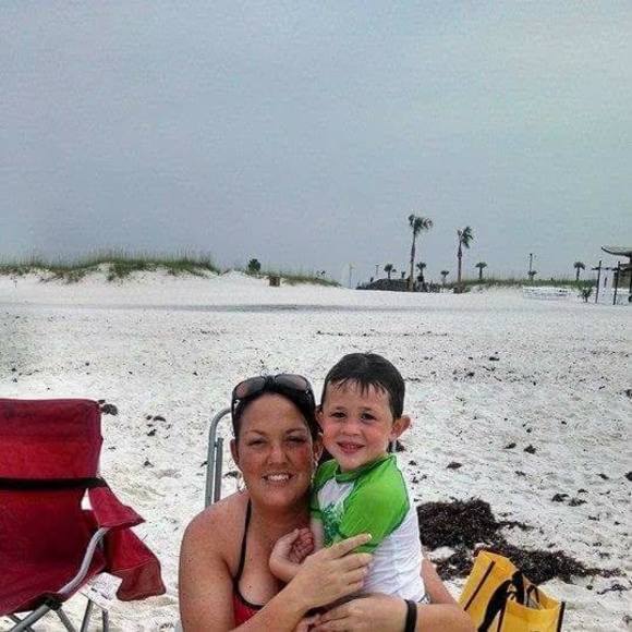 Meet your Posher, Amy - Picture 1 of 1